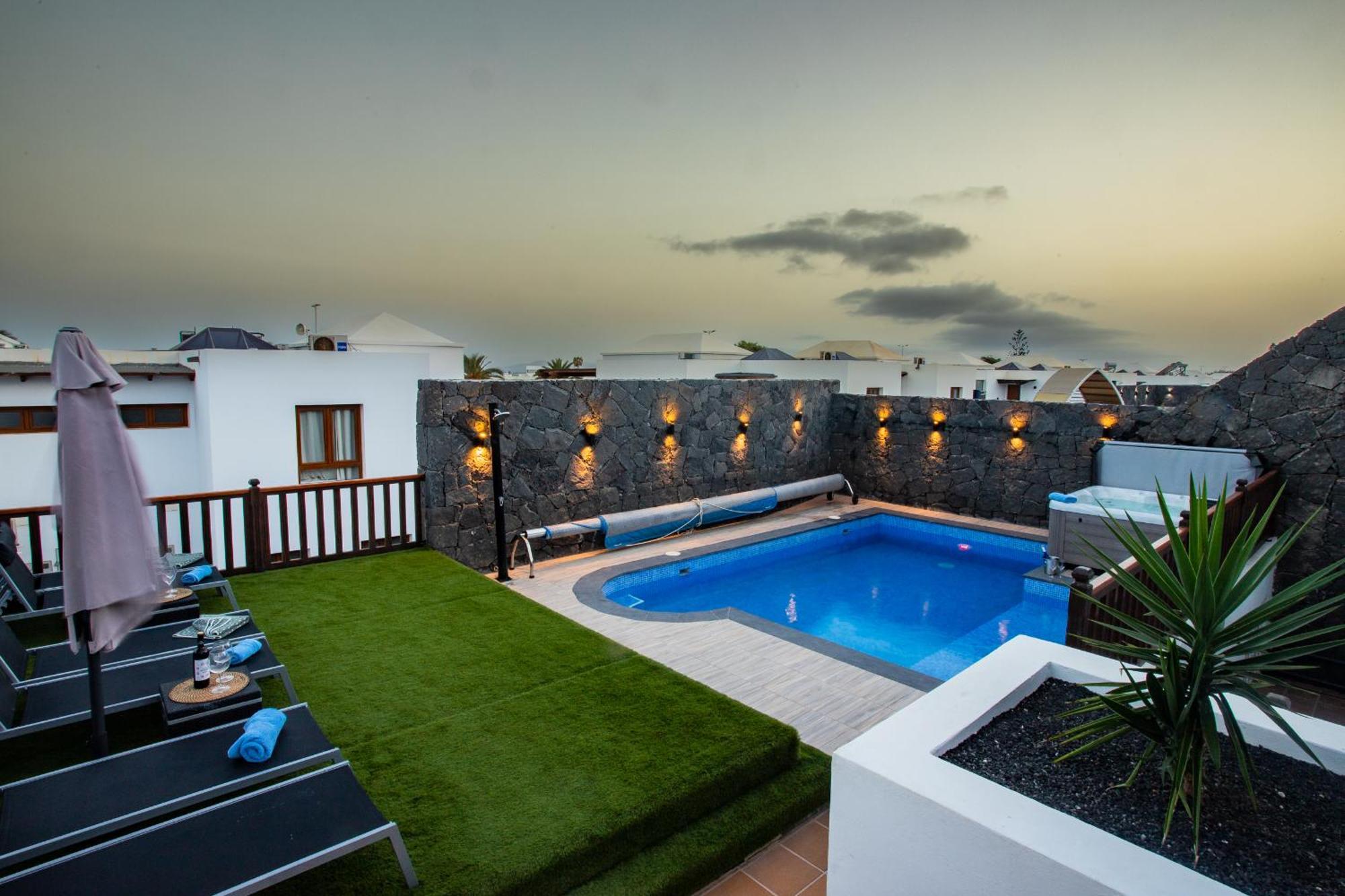 Villa Casa Blanca Playa Blanca  Ngoại thất bức ảnh